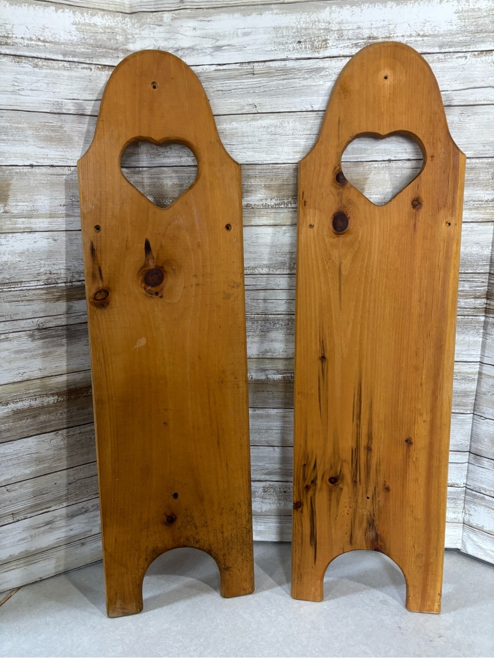 Wooden ends for a quilt rack or other cottagecore project